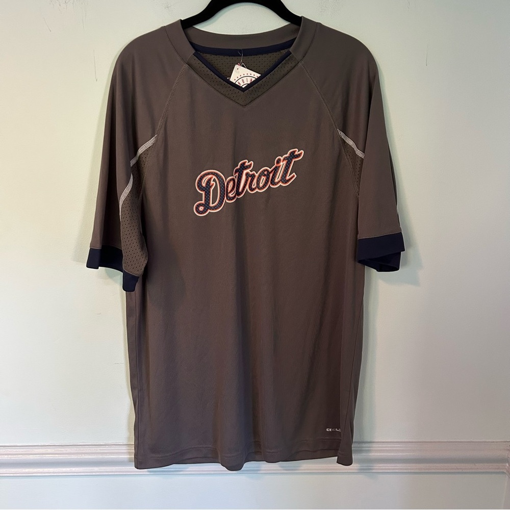 NWT Majestic MLB Detroit Tigers CoolBase Gray & Orange Short Sleeve Top Large